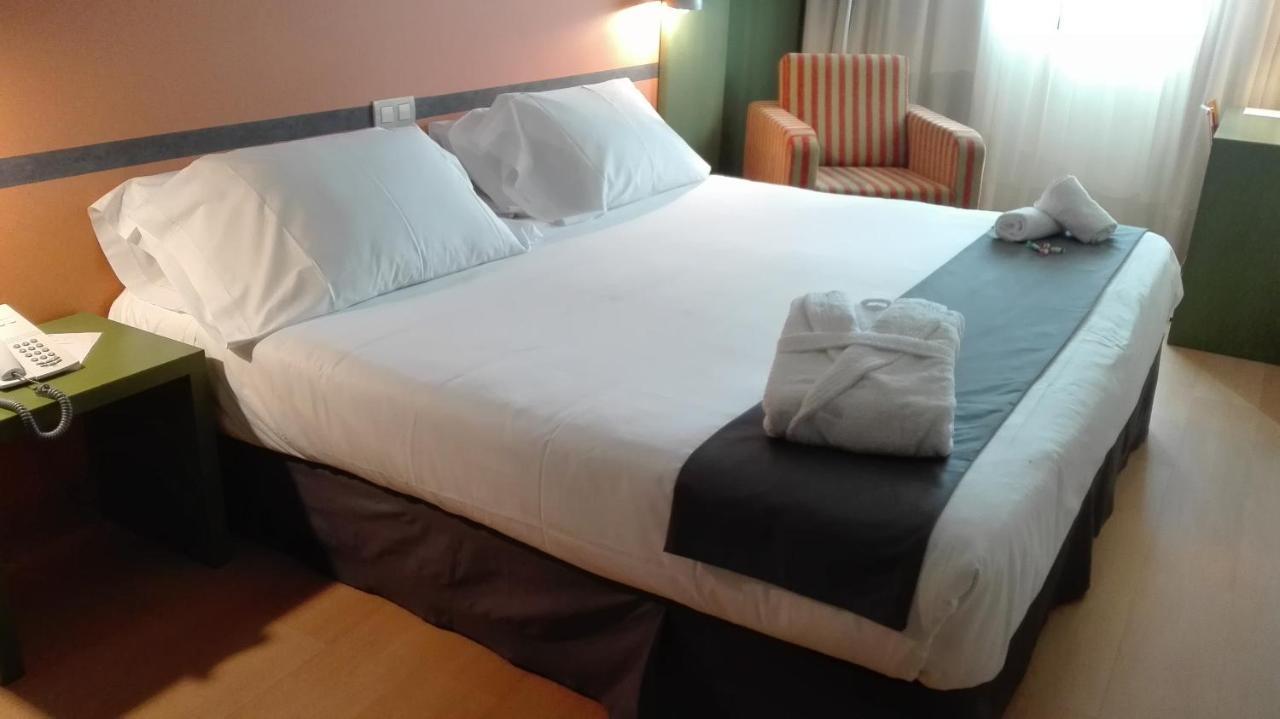 Hotel Naval Sestao Luaran gambar